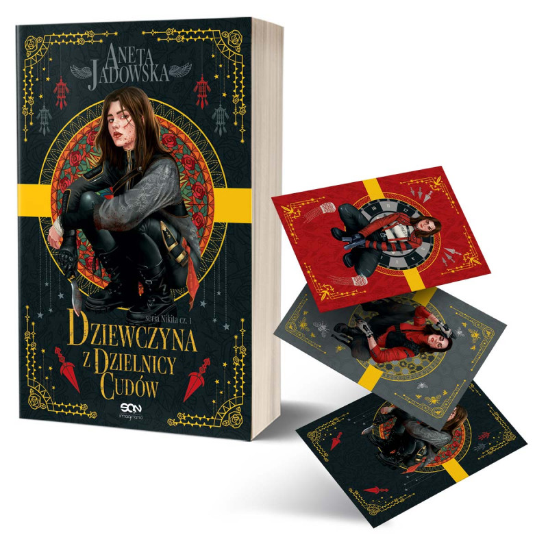 Pakiet: Dziewczyna z dzielnicy cudów. Nikita. Tom 1. Wydanie II + Zestaw pocztówek (książka + pocztówki) w SQN Store Pakiet: Dziewczyna z dzielnicy cudów. Nikita. Tom 1. Wydanie II + Zestaw pocztówek (książka + pocztówki) w SQN Store
